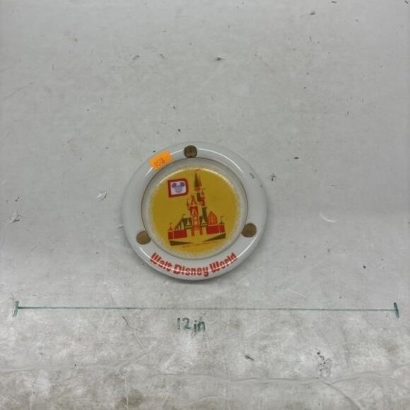 Vintage Walt Disney World Ashtray Cinderella Castle Japan 1970s Disney Parks - Picture 3 of 3